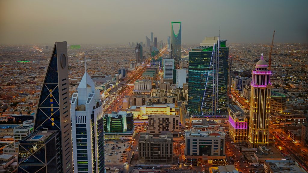 بوستر-موقع-مجلة-عين-المملك